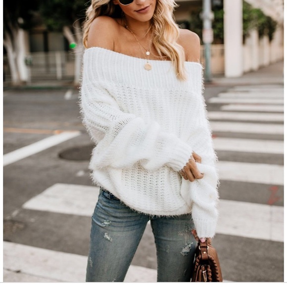 Vici | Sweaters | Vici Dolls Davina Off 